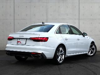 Audi A4 Sedan