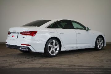 Audi A6 Sedan