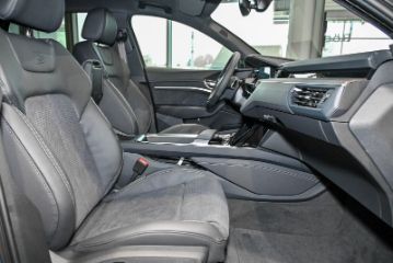 Audi Q8 Sportback e-tron
