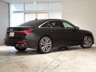 Audi A6 Sedan