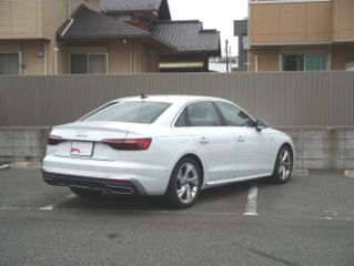 Audi A4 Sedan