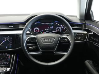 Audi A8 TFSI e