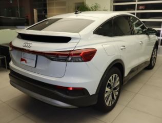 Audi Q4 Sportback e-tron