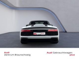Audi R8 Spyder V10 performance quattro