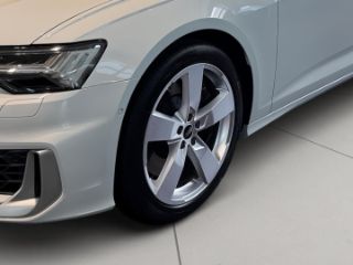 Audi S6 Avant
