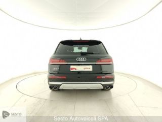 Audi Q7 SUV
