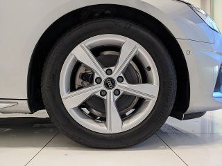 Audi A4 Sedan