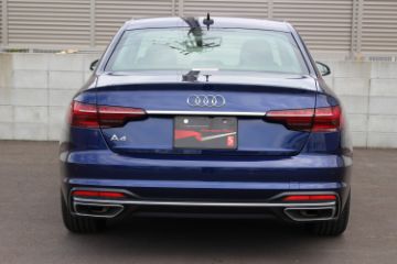 Audi A4 Sedan