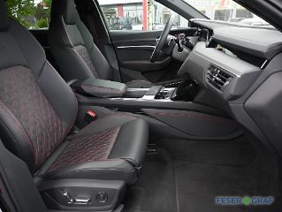 Audi Q8 Sportback e-tron