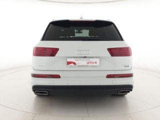 Audi Q7 SUV