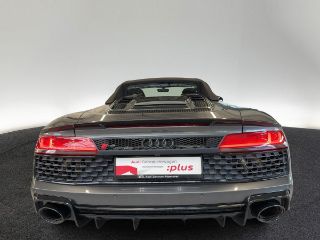 Audi R8 Spyder V10 performance quattro