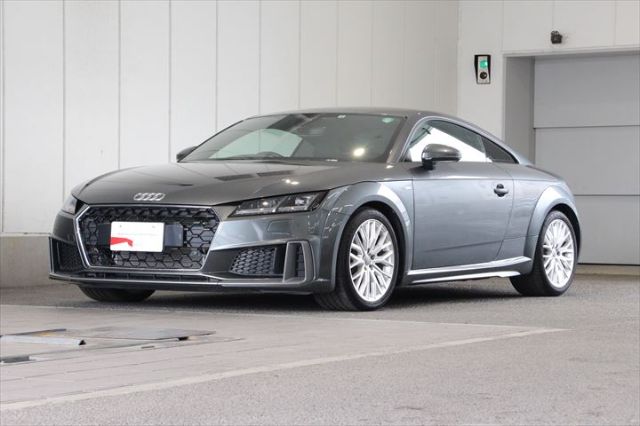 Audi TT Coupé