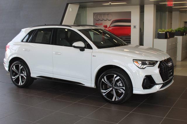 Photo of 2024 Audi Q3