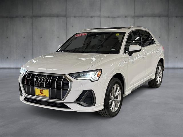 Photo of 2024 Audi Q3