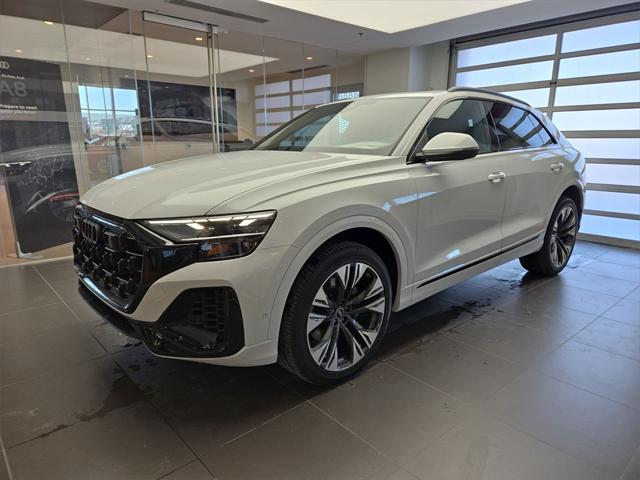 Photo of 2025 Audi Q8