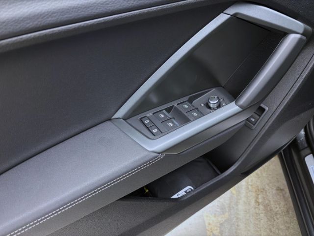 Audi Q3 S Line 35 TDI S Tronic - 2025 - Joinsteer - #10
