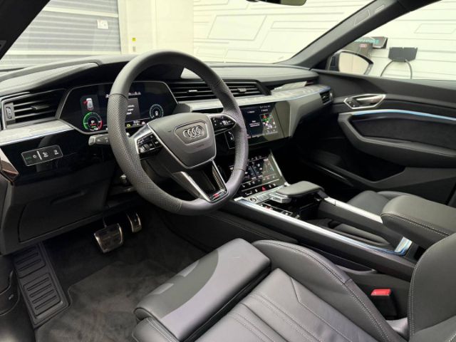 Audi Q8 E-tron S Line 55 E-tron Quattro 300,00 KW - 2025 - Joinsteer - #11
