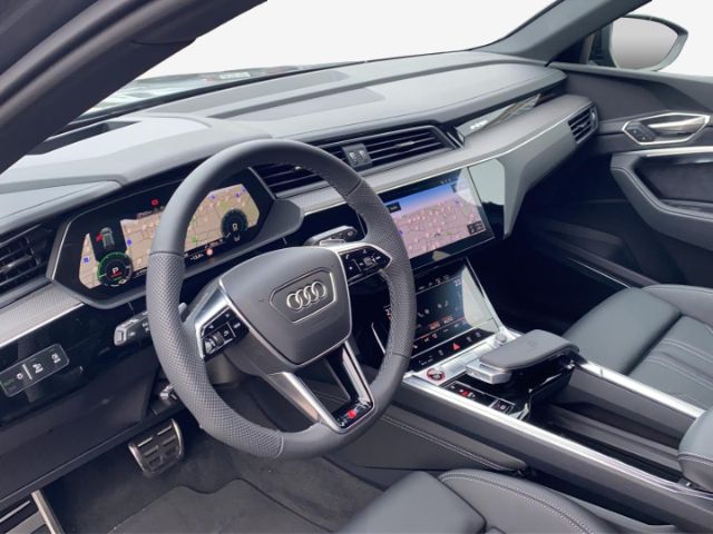 Audi SQ8 e-tron