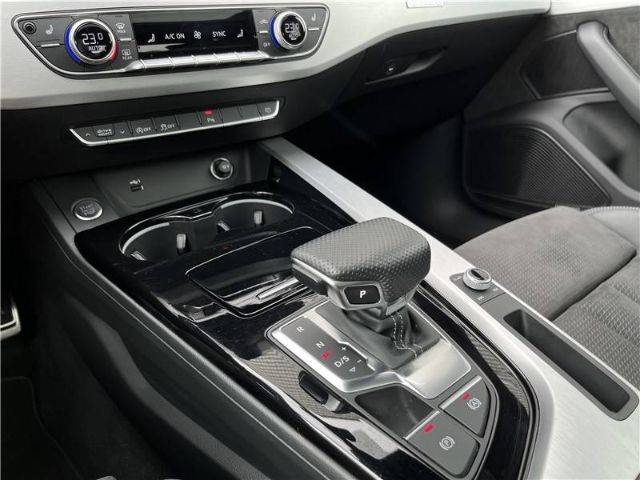 Détails > Recherche de véhicules d'occasion Audi