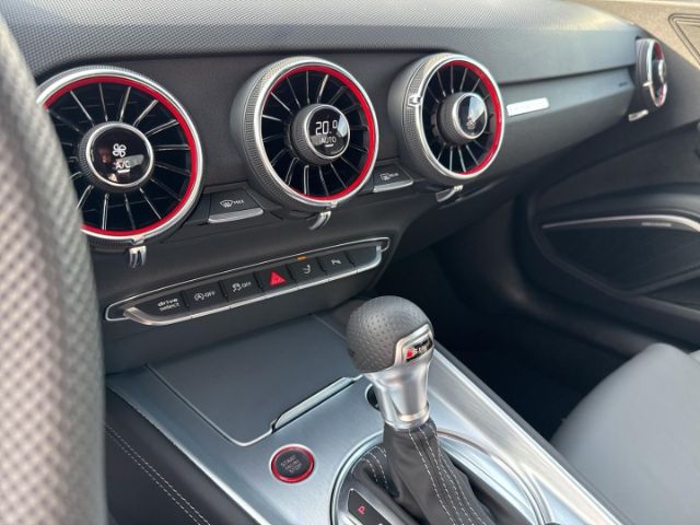 Audi TTS Coupé TFSI Quattro S Tronic - 2024 - Joinsteer - #15