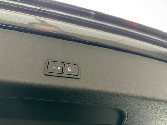 Audi Q8 E-tron S Line 55 E-tron Quattro 300,00 KW - 2025 - Joinsteer - #16