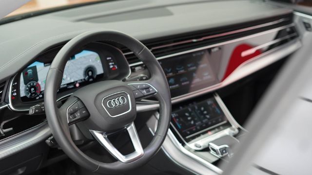 Audi Q8 TFSI E Avus 55 TFSI E Quattro 381 Ch Tiptronic - 2022 - Joinsteer - #17