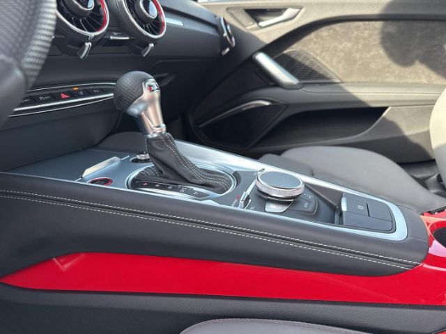 Audi TTS Coupé TFSI Quattro S Tronic - 2024 - Joinsteer - #18
