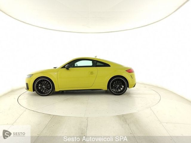 Audi TT Coupé