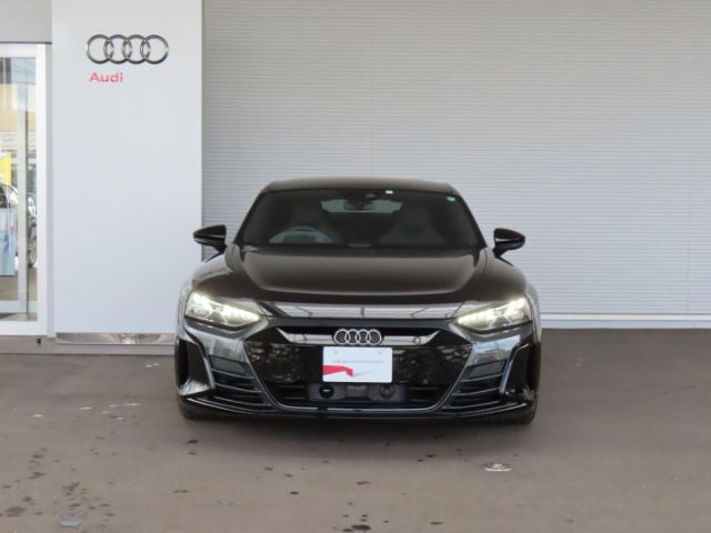 Audi e-tron GT quattro