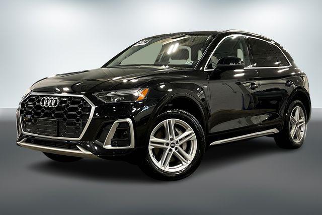 Used 2023 Audi Q5 Premium with VIN WA1G2AFY5P2056875 for sale in Englewood, NJ
