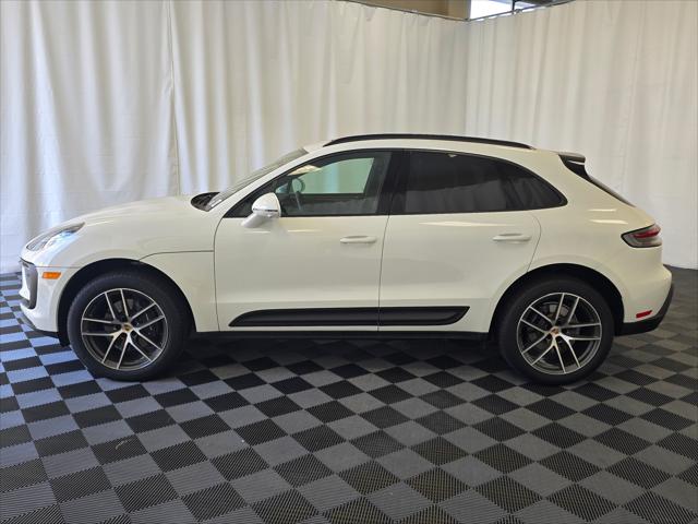 Used 2024 Porsche Macan T with VIN WP1AA2A59RLB12152 for sale in Fife, WA