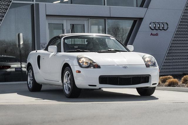 Used 2001 Toyota MR2 Spyder Base with VIN JTDFR320810037331 for sale in Saint Charles, IL