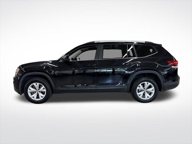 Used 2019 Volkswagen Atlas SE w/Tech with VIN 1V2UR2CA6KC579213 for sale in Miami, FL