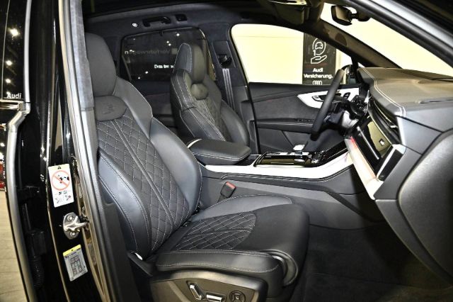 Audi Q7 SUV
