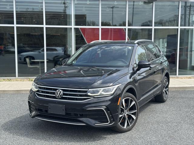 Used 2022 Volkswagen Tiguan SEL R-LINE with VIN 3VV4B7AX9NM086897 for sale in Wilmington, DE