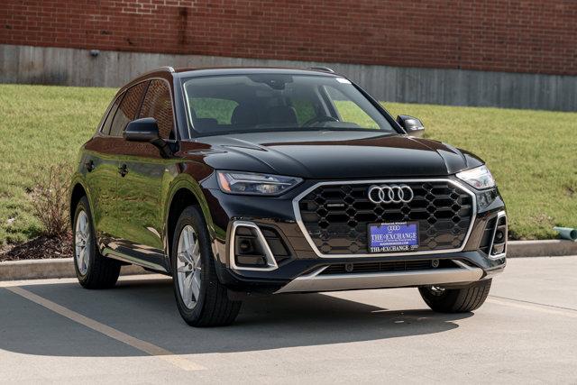 Used 2022 Audi Q5 Premium with VIN WA1GAAFY6N2005627 for sale in Kirkwood, MO