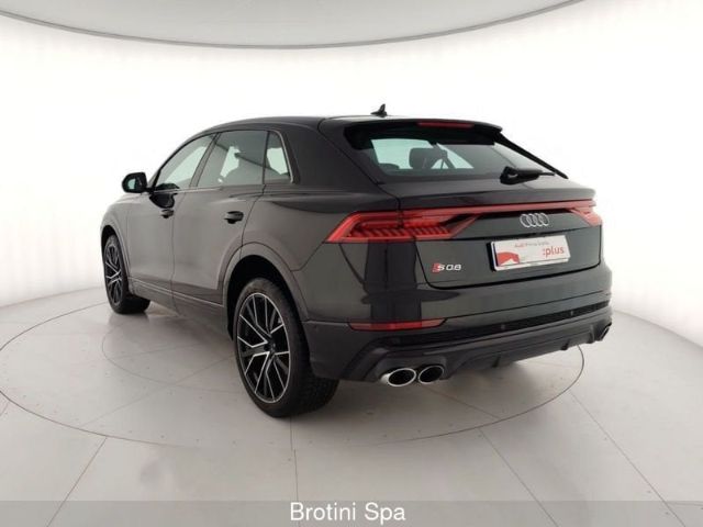 Audi SQ8 SUV