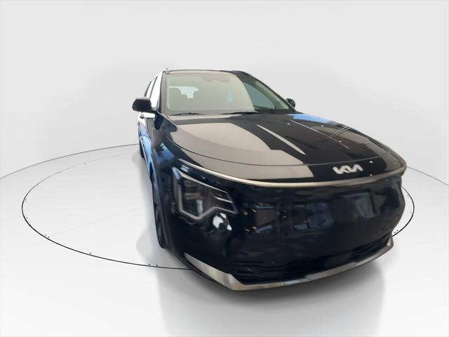Used 2024 Kia Niro Wave with VIN KNDCT3L14R5082275 for sale in Merriam, KS