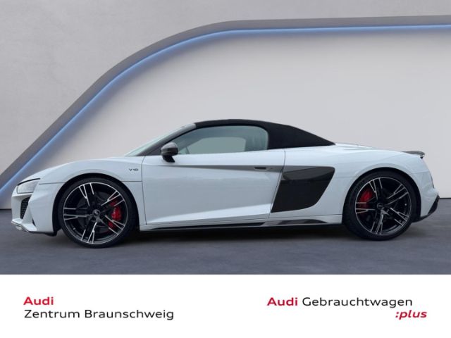 Audi R8 Spyder V10 performance quattro