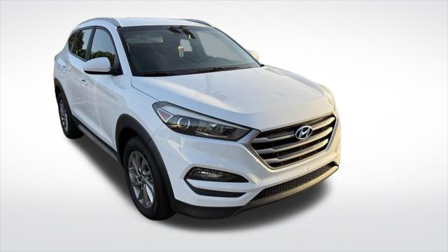 Used 2018 Hyundai Tucson SEL with VIN KM8J33A43JU723085 for sale in Lakeland, FL