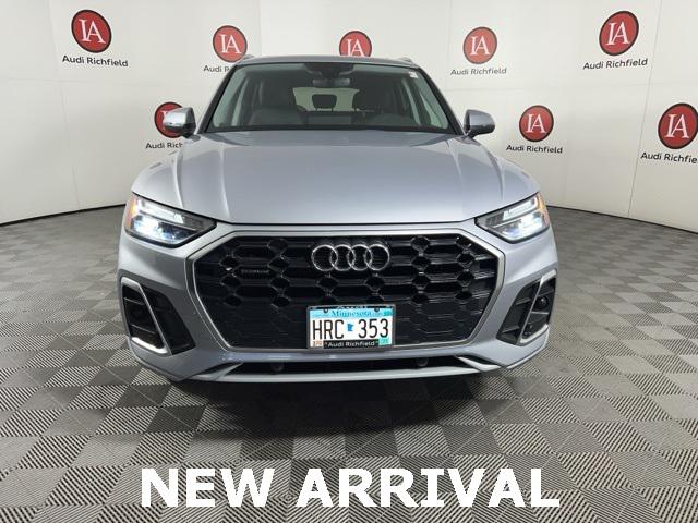 Used 2022 Audi Q5 Premium with VIN WA1GAAFY7N2051368 for sale in Richfield, Minnesota