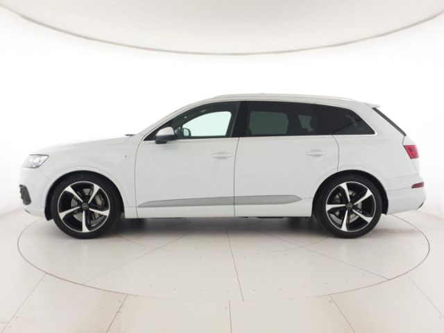 Audi Q7 SUV