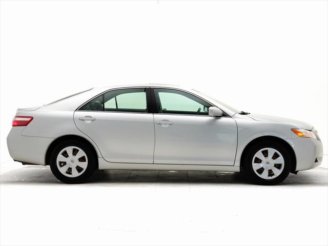 Used 2007 Toyota Camry LE with VIN 4T1BE46K17U182946 for sale in Beaverton, OR