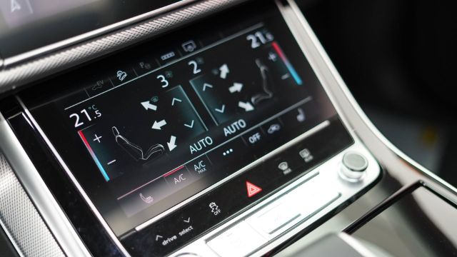 Audi Q8 TFSI E Avus 55 TFSI E Quattro 381 Ch Tiptronic - 2022 - Joinsteer - #22