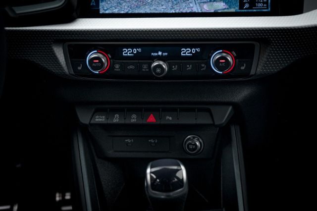 Audi A1 Sportback S Line 30 TFSI S Tronic - 2025 - Joinsteer - #22