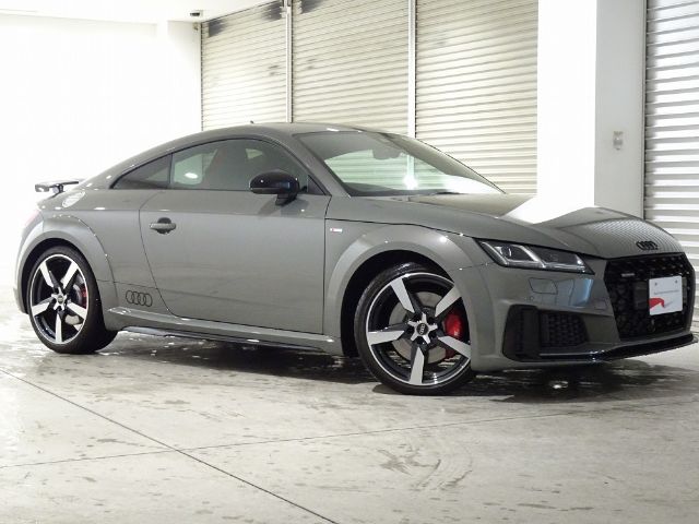 Audi TT Coupé