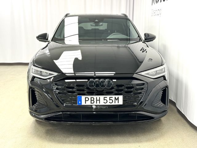 Audi Q8 Sportback e-tron