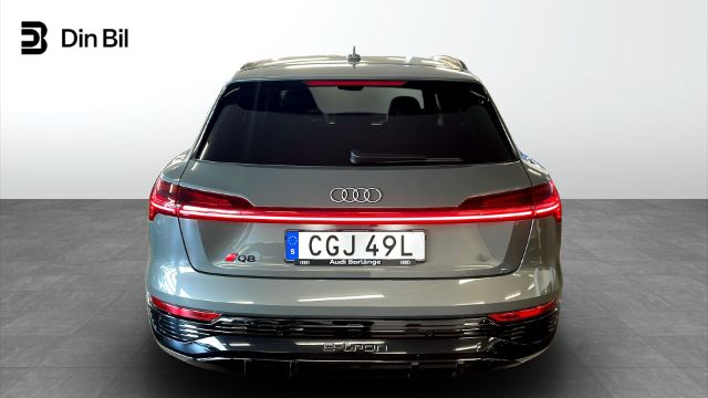 Audi Q8 e-tron