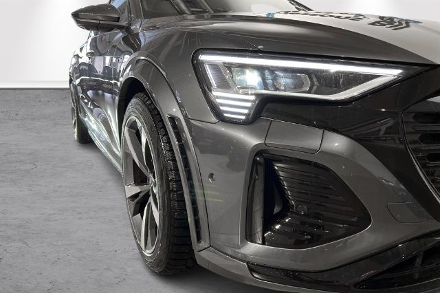 Audi SQ8 e-tron