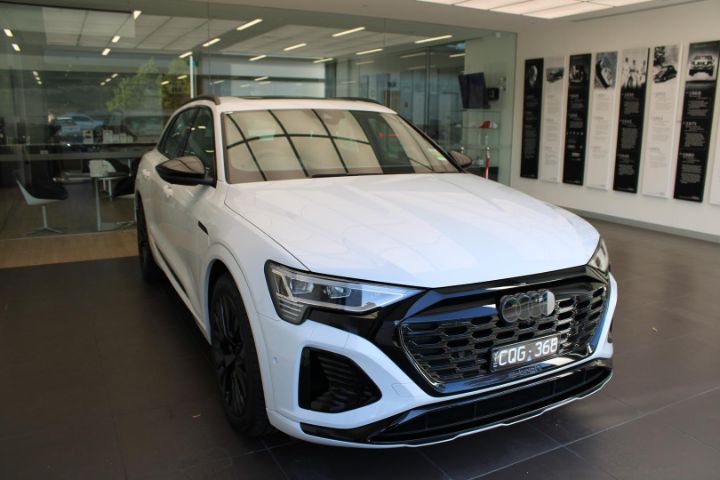 Audi Q8 e-tron